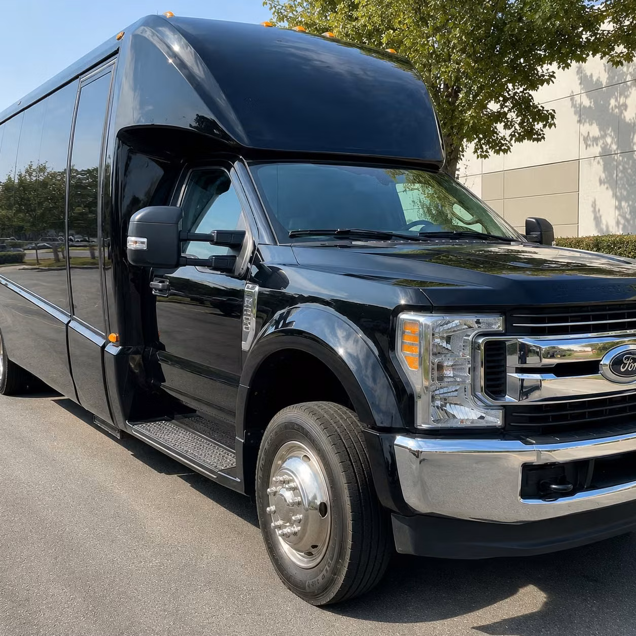 18 passenger minibus